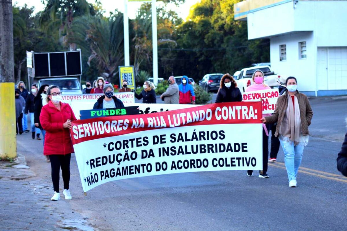 "Vamos continuar até que o prefeito pare de tentar justificar”, diz presidente do Sindicato dos Servidores Públicos