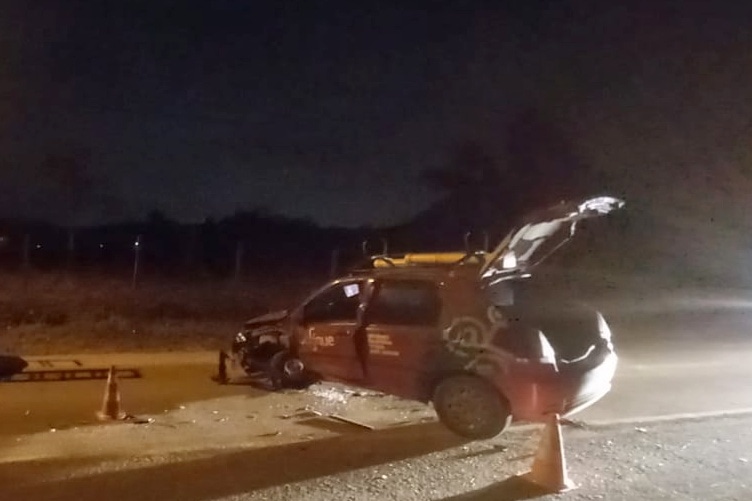 Condutor perde controle da direção e carros colidem em Nova Veneza 3 Condutor perde controle da direção e carros colidem em Nova Veneza