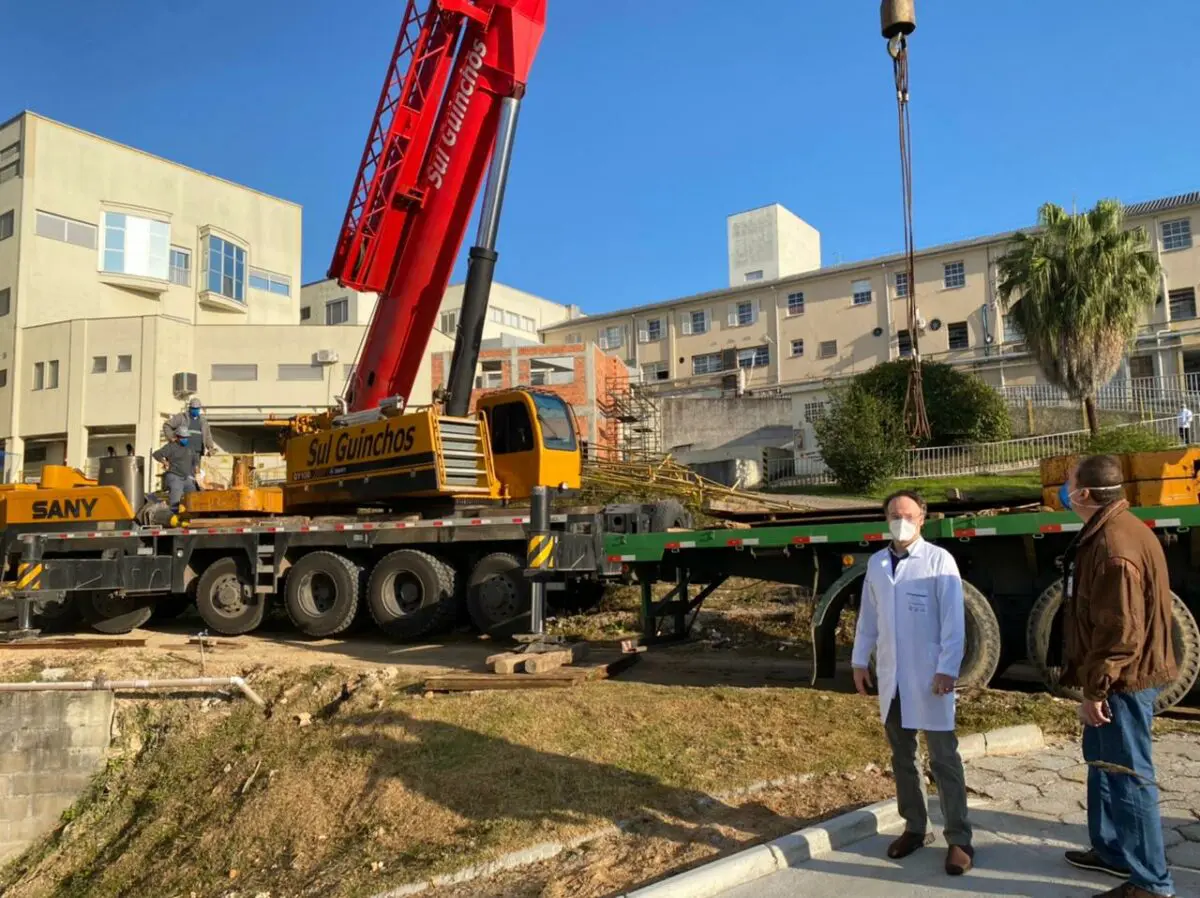 Hospital São José recebe novo acelerador linear