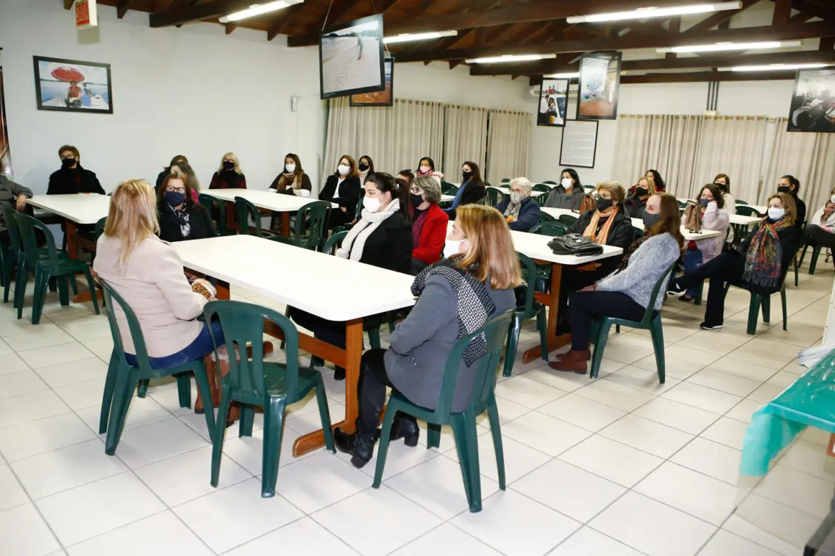 Núcleo Feminino da Coopera abre trabalhos no Integra Coopera