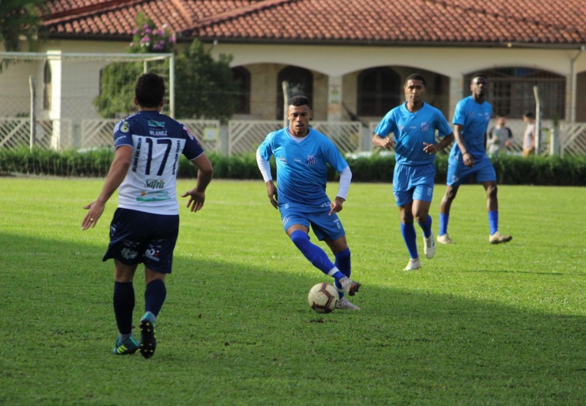 Caravaggio empata em jogo-treino na Montanha