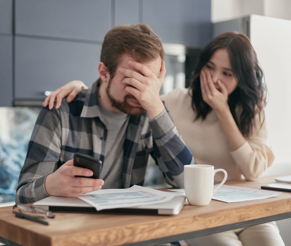 Sócio paga dívida da empresa