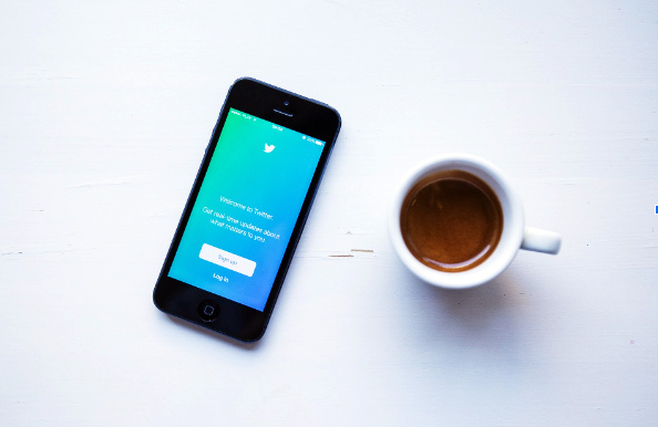 Сomo aumentar sua popularidade no Twitter: Métodos incríveis de marketing de mídia social