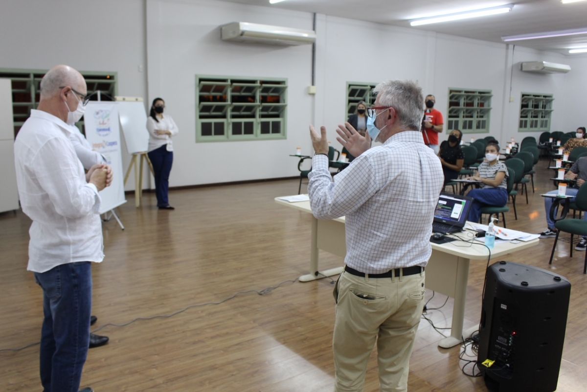 Curso de Libras é oferecido na parceria entre Coopera e Satc 1 Curso de Libras é oferecido na parceria entre Coopera e Satc