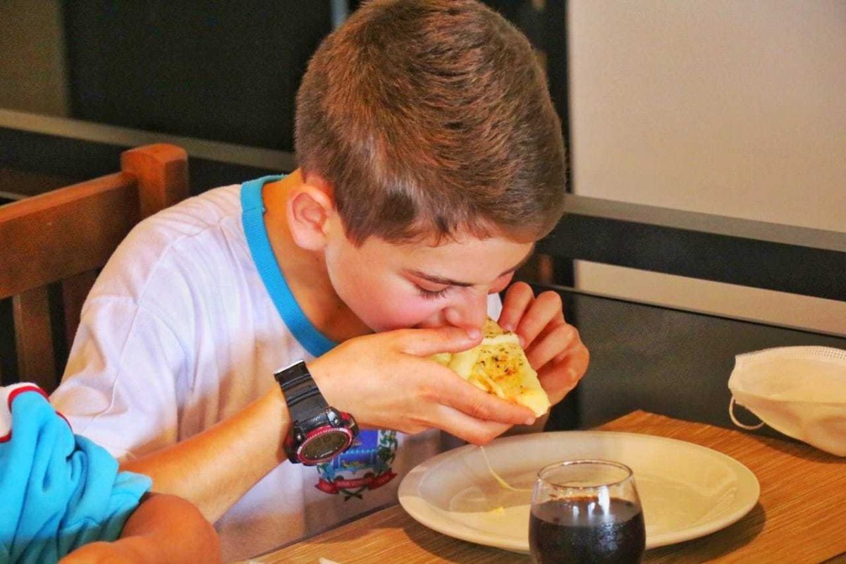 Rifa da Fazendinha: alunos vão à pizzaria