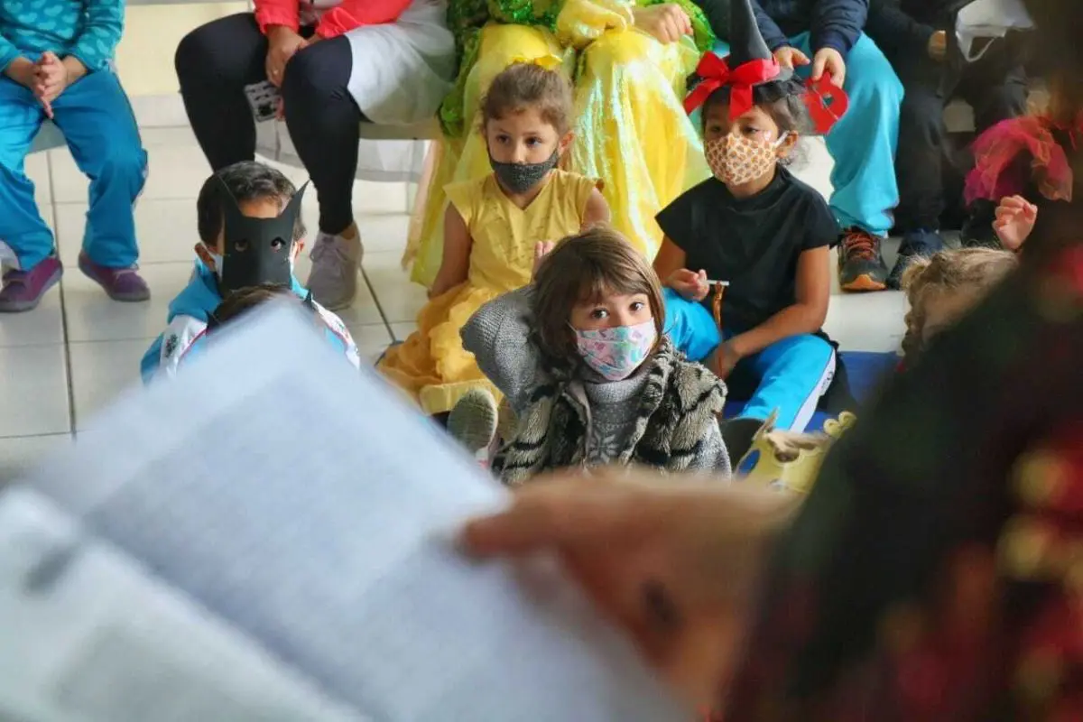 Contação de histórias e fantasias: CEI celebra Dia das Crianças em Nova Veneza
