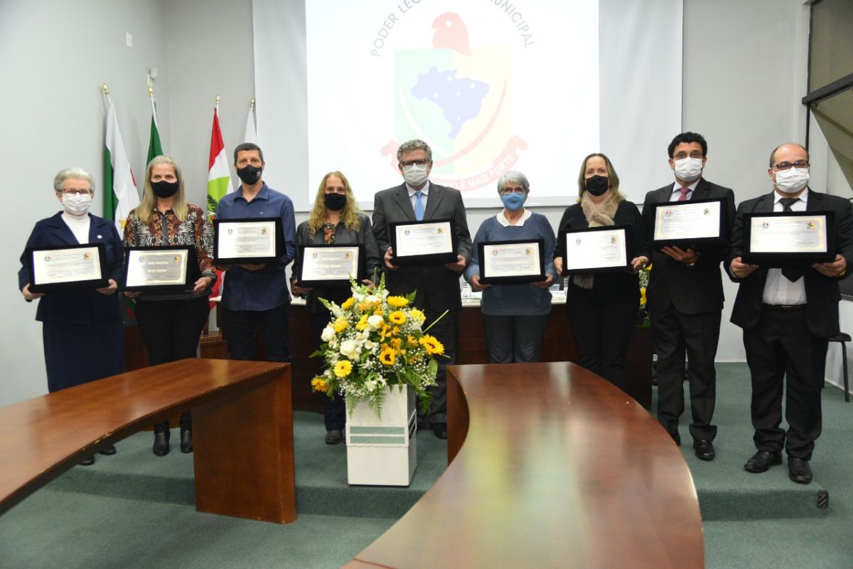 Walmir Rampinelli recebe título de Cidadão Honorário em Forquilhinha 1 Walmir Rampinelli recebe título de Cidadão Honorário em Forquilhinha