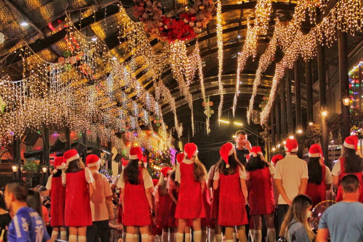 Chegada do Papai Noel marca início do Natal em Nova Veneza