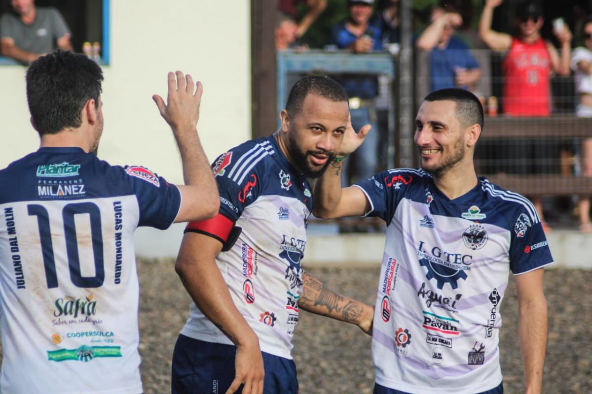São Bento Alto encara Içara na semifinal da Série B da Larm