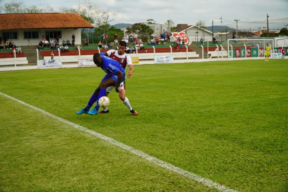 Caravaggio enfrenta o Blumenau na final da Série C