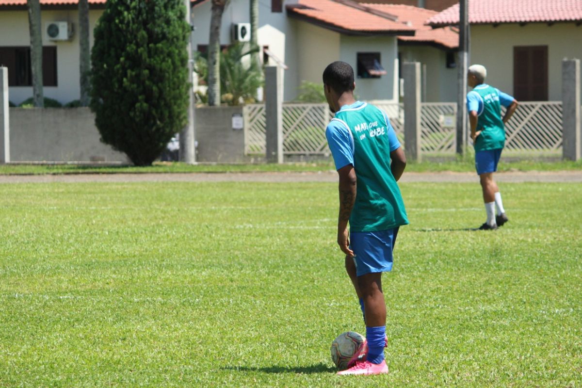 Caravaggio encerra preparativos para duelo de ida da final 2 Caravaggio encerra preparativos para duelo de ida da final