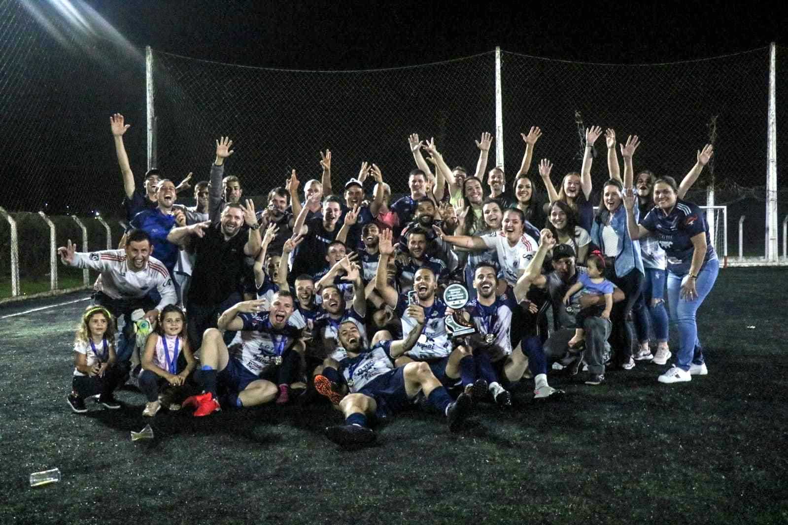 São Bento Alto é campeão do Municipal de Suíço