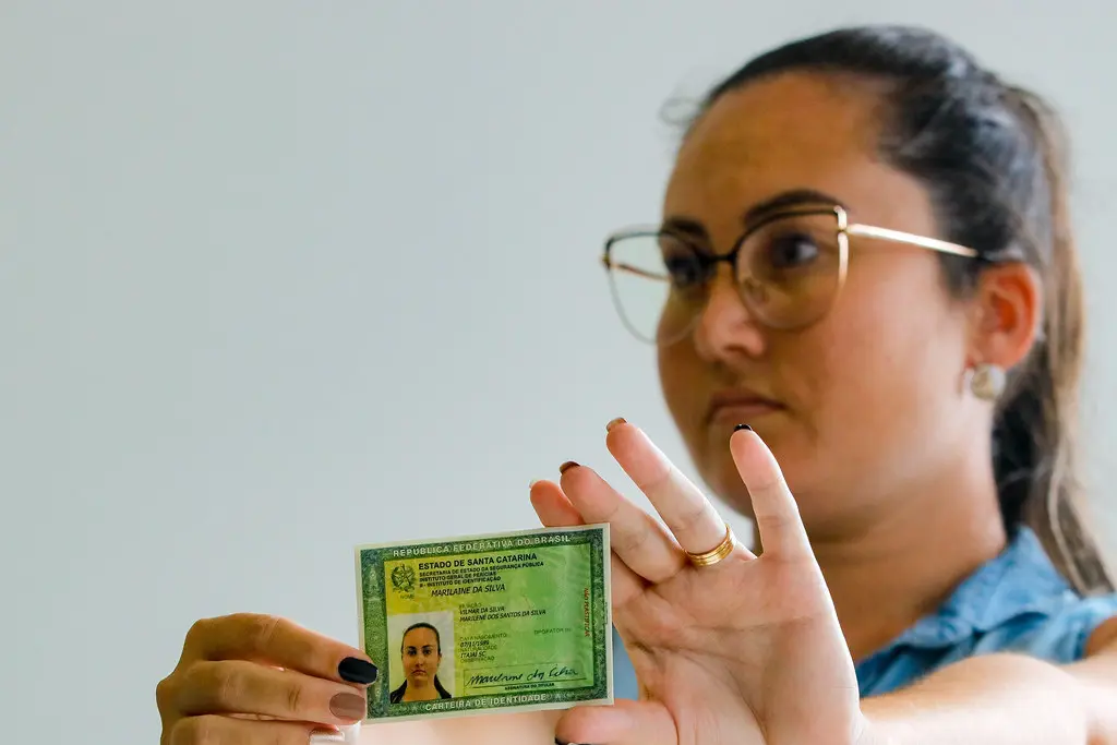 Primeiro no país, Santa Catarina já emitiu 139,5 mil documentos de ...