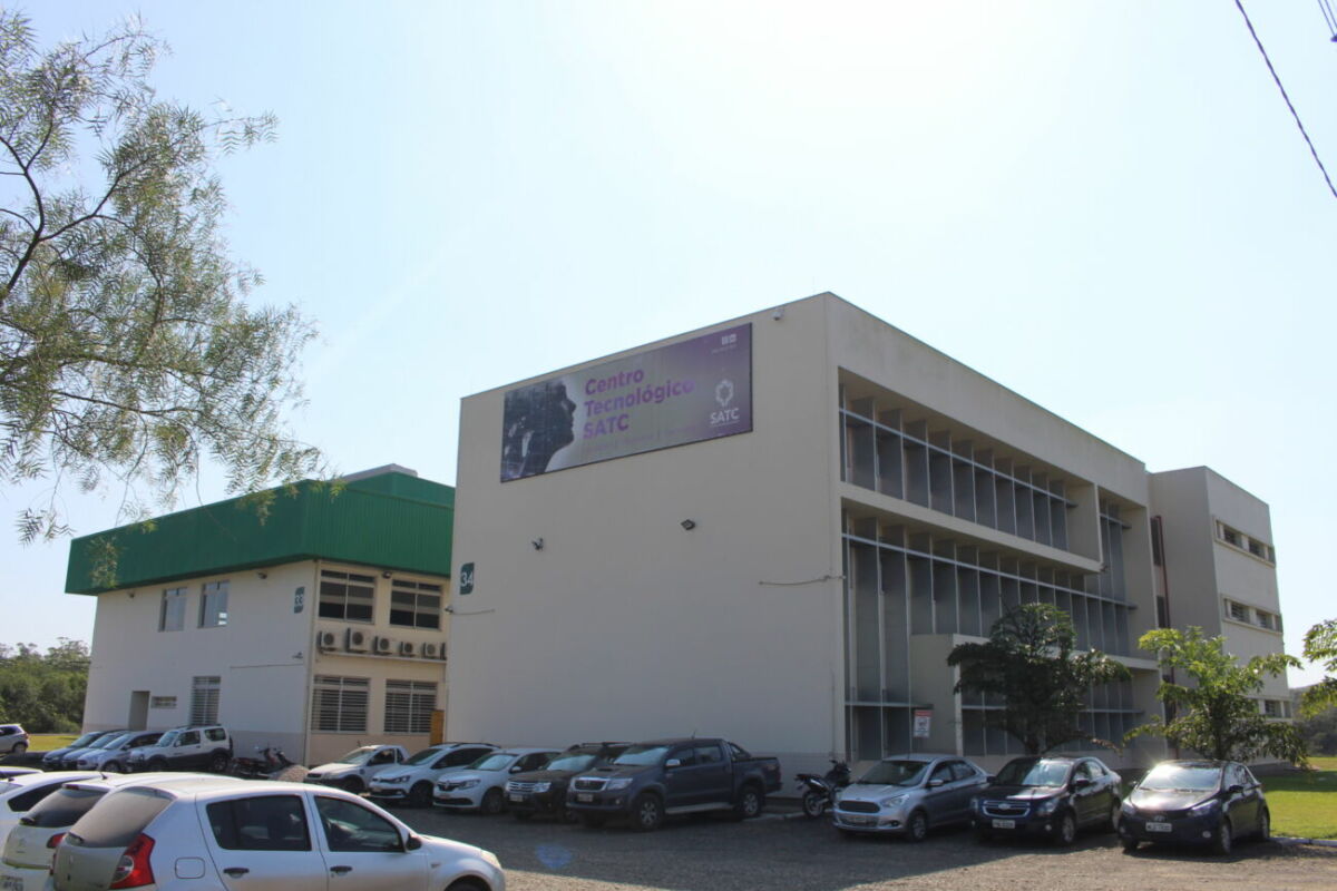 <strong>Satc assina parceria internacional para criação e implantação de Distrito de Inovação em Criciúma </strong> 1 <strong>Satc assina parceria internacional para criação e implantação de Distrito de Inovação em Criciúma </strong>