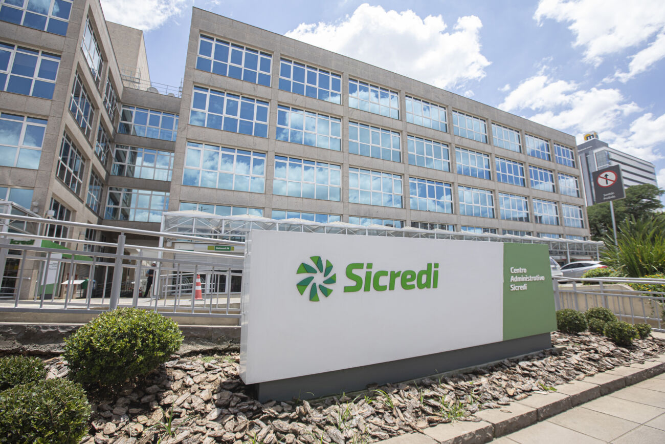 <strong>Sicredi está no Top 5 anual de projeções econômicas do Banco Central pelo quinto ano consecutivo</strong>