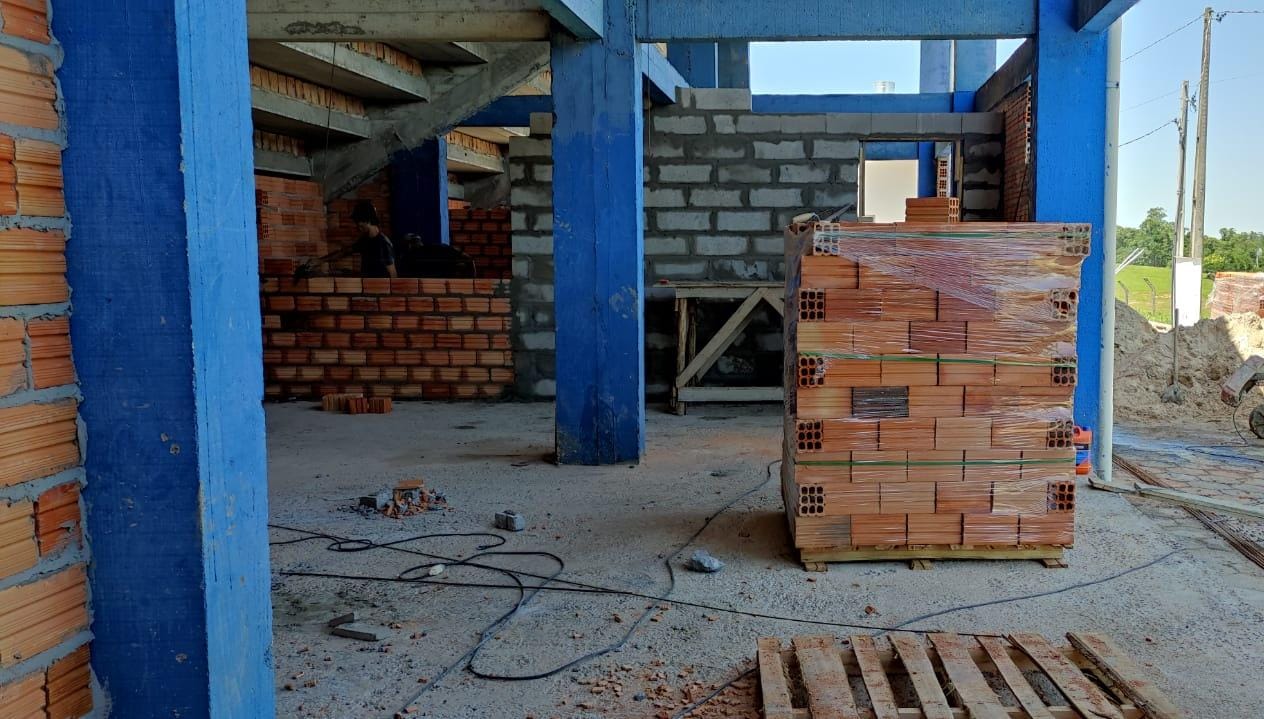 Obras seguem sendo realizadas no Estádio da Montanha 4 Obras seguem sendo realizadas no Estádio da Montanha