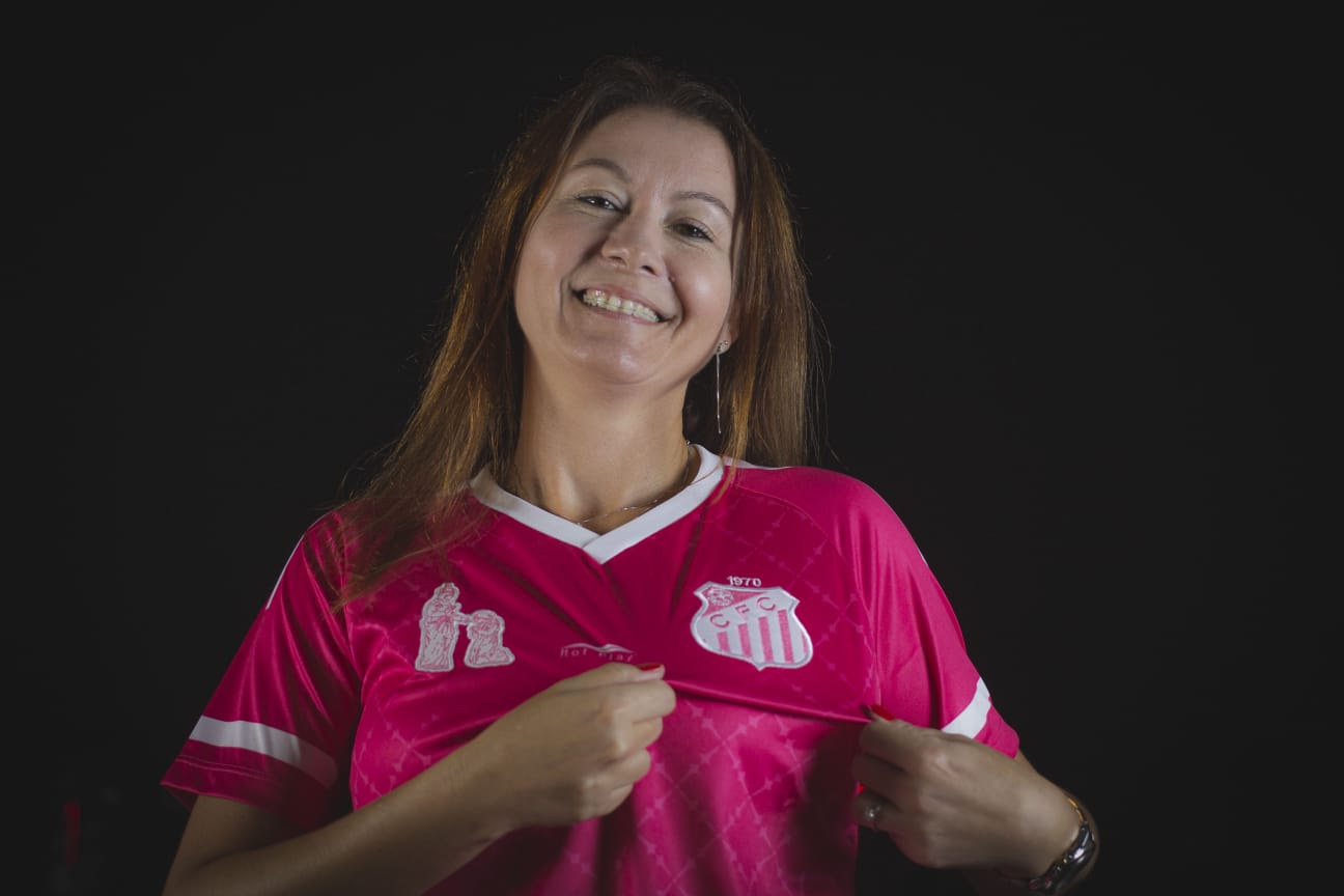 Caravaggio lança camisa em alusão ao Dia Internacional da Mulher 4 Caravaggio lança camisa em alusão ao Dia Internacional da Mulher