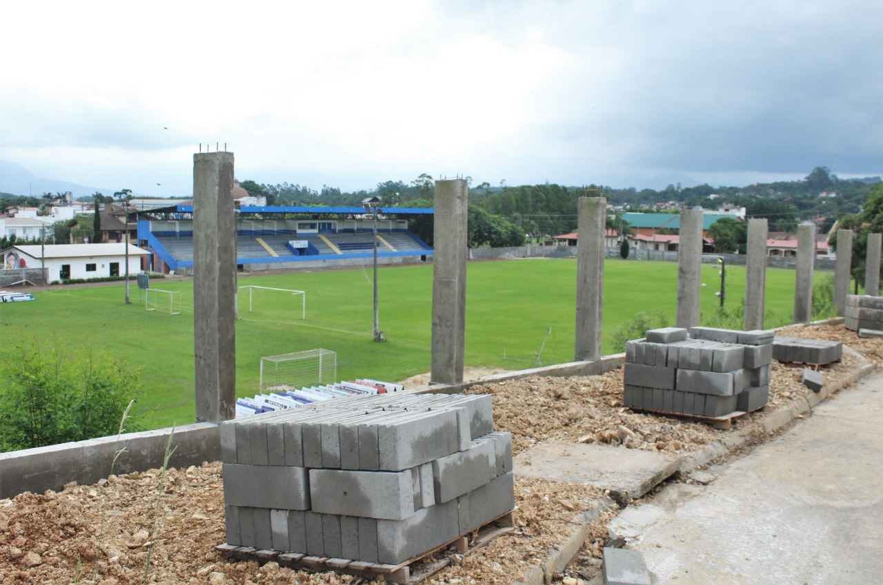 Estádio da Montanha segue em preparativo para a Série B do Catarinense 2 Estádio da Montanha segue em preparativo para a Série B do Catarinense