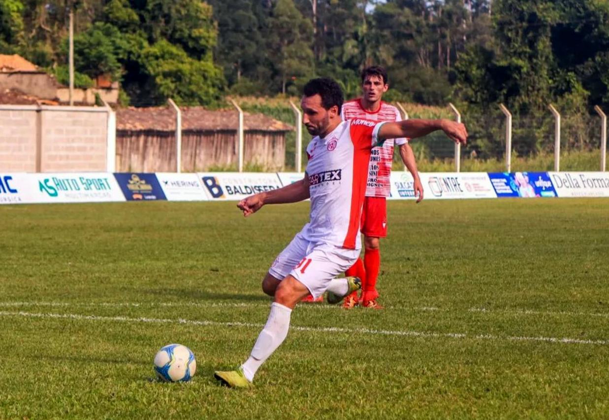 Metrô vence Novo Paraíso e avança na Copa Sul 1 Metrô vence Novo Paraíso e avança na Copa Sul