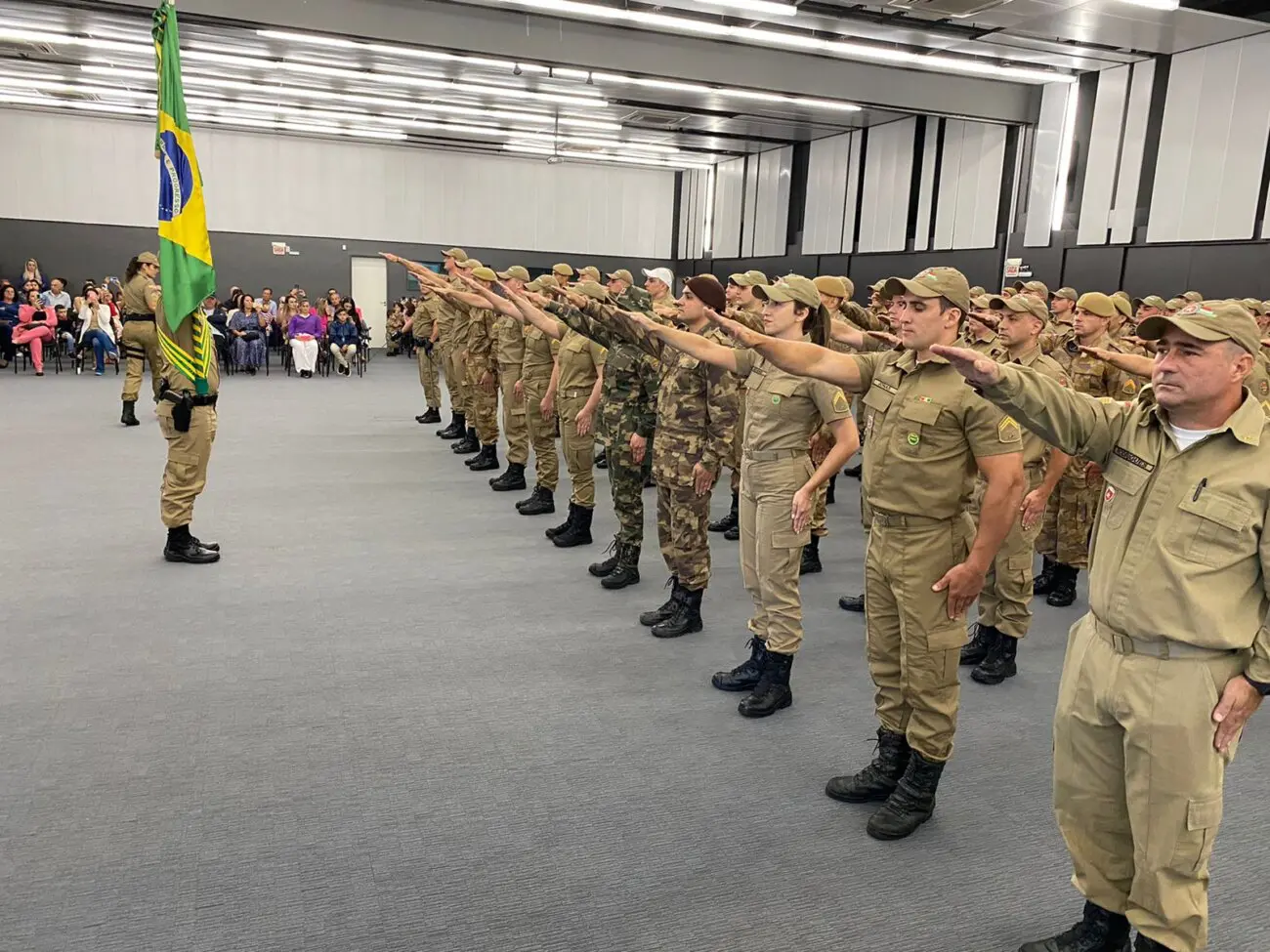 Polícia Militar forma 77 novos cabos no 6º CRPM