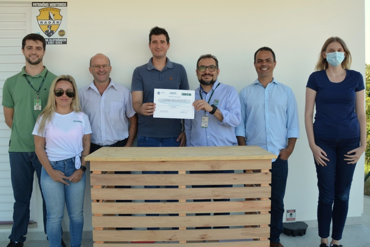 Amrec entrega em Nova Veneza o primeiro certificado de adesão ao SISBI 6 Amrec entrega em Nova Veneza o primeiro certificado de adesão ao SISBI