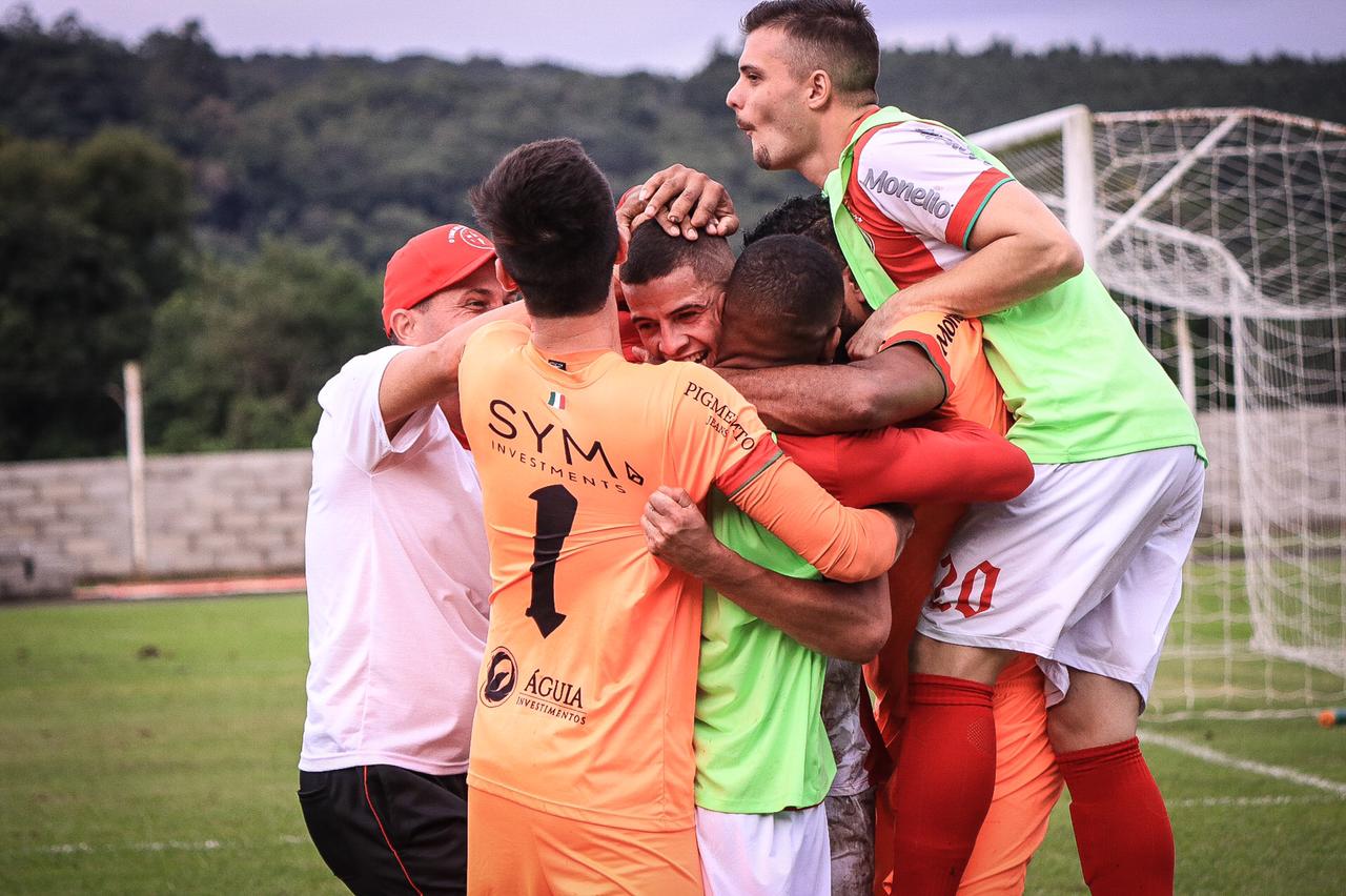 Metrô vence e está na semifinal da Copa Sul 1 Metrô vence e está na semifinal da Copa Sul