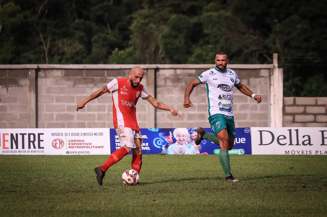 Metrô vence e está na semifinal da Copa Sul