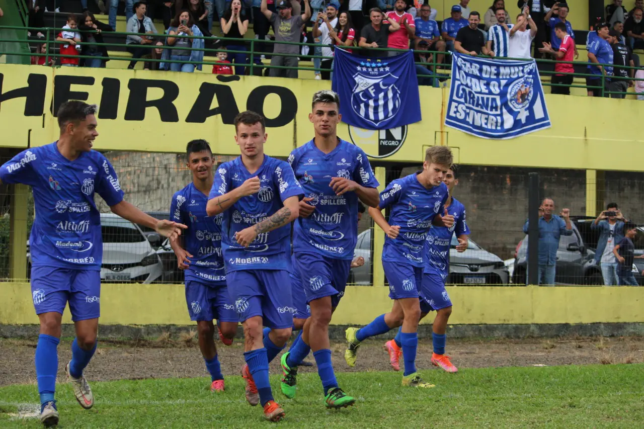 Caravaggio vence o Carlos Renaux pelo Catarinense Sub-20