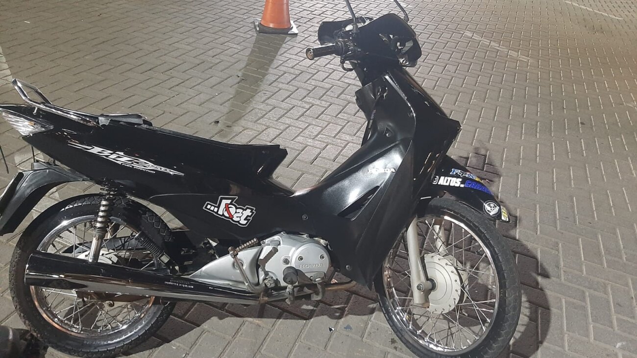 No Caravaggio, motorista foge após bater e ferir motociclista 4 No Caravaggio, motorista foge após bater e ferir motociclista