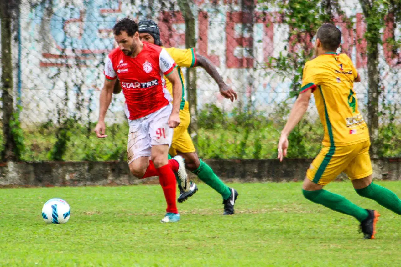 Metrô sai atrás no jogo de ida da final pela Copa Sul