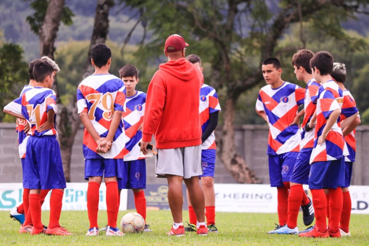 Sub-15 de Nova Veneza estreia com vitória no Regional da LUD 1 Sub-15 de Nova Veneza estreia com vitória no Regional da LUD