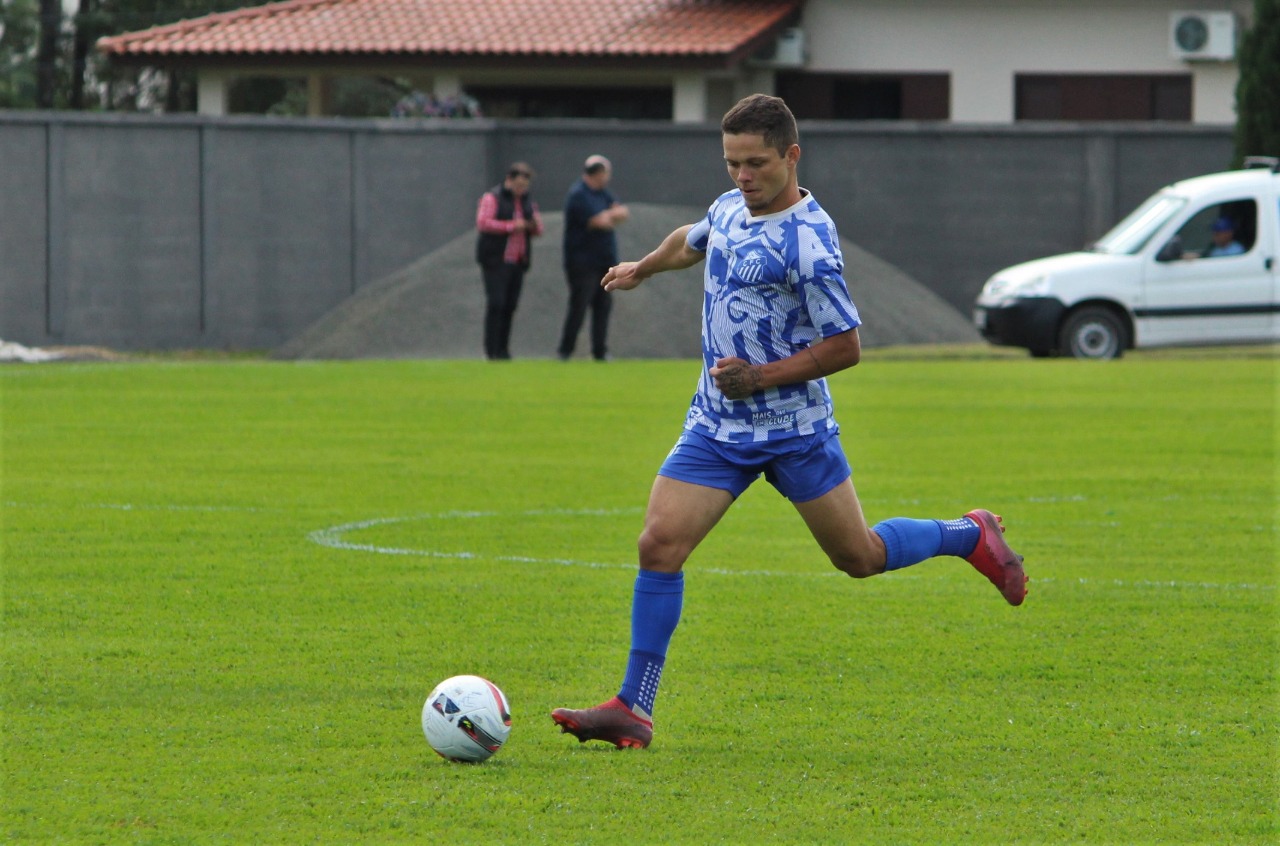 Caravaggio encara o Sub-20 do Grêmio em jogo-treino 1 Caravaggio encara o Sub-20 do Grêmio em jogo-treino