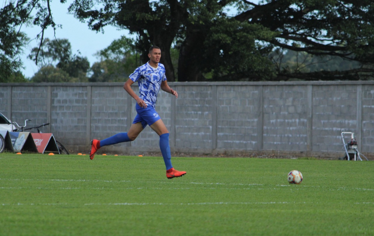Caravaggio encara o Sub-20 do Grêmio em jogo-treino 3 Caravaggio encara o Sub-20 do Grêmio em jogo-treino