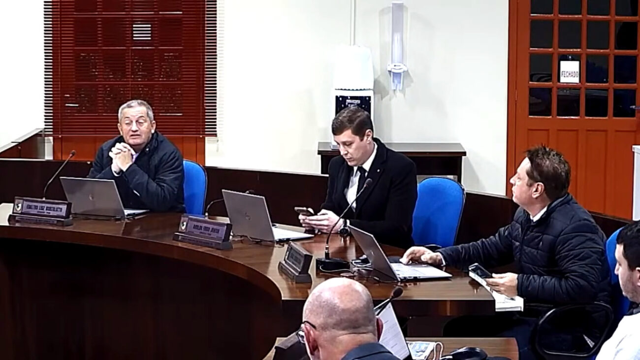 Câmara realiza extraordinária para aprovar investimentos no município 2 Câmara realiza extraordinária para aprovar investimentos no município