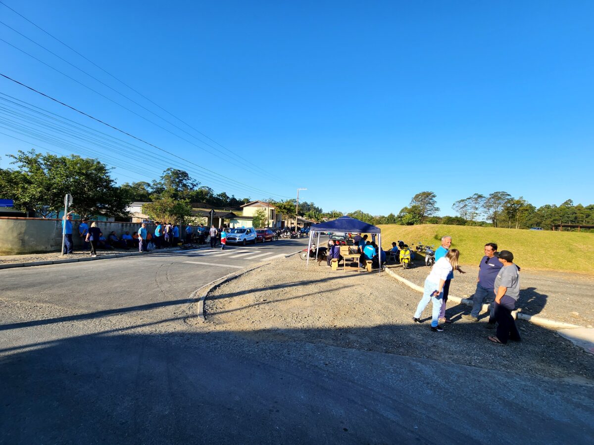Funcionários da Erus completam sexto dia de paralisação 1 Funcionários da Erus completam sexto dia de paralisação