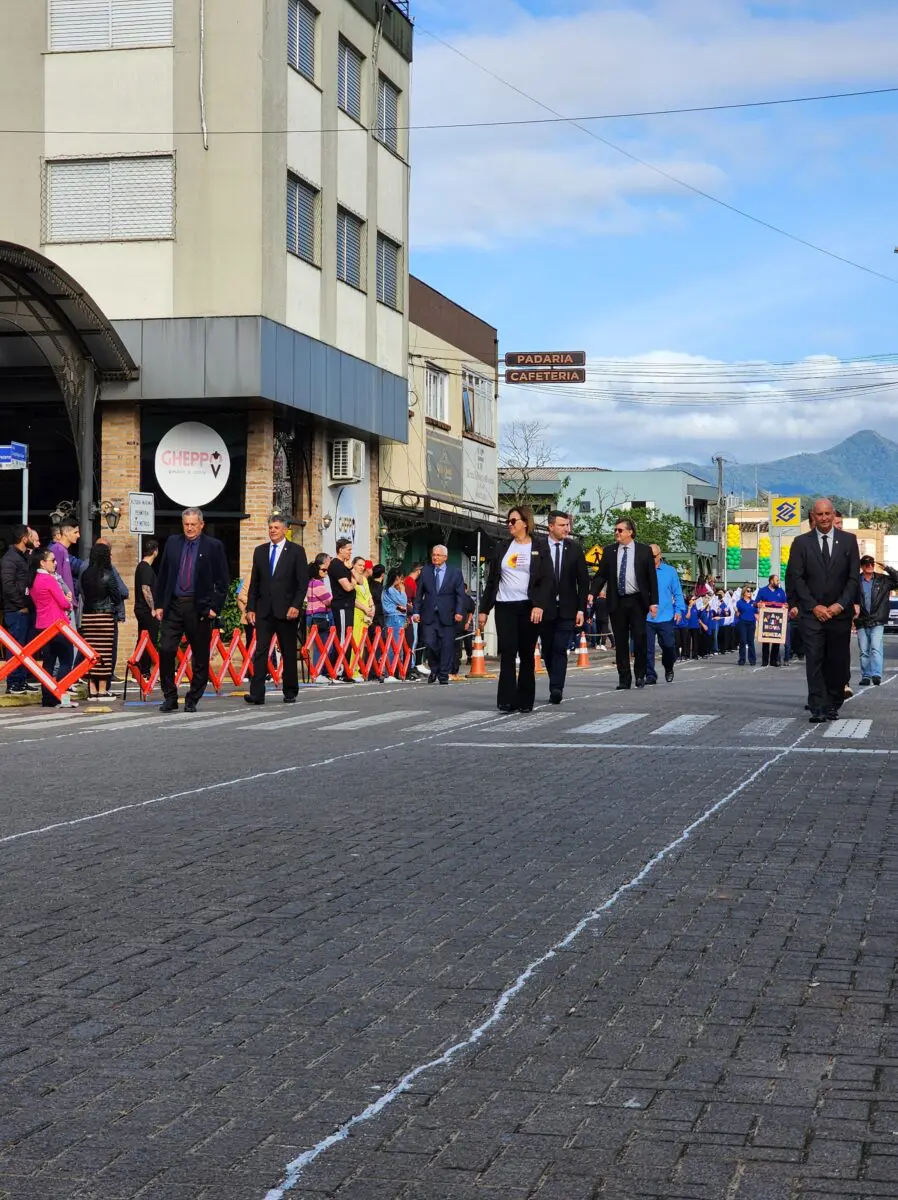 7 de Setembro: confira fotos do desfile em Nova Veneza