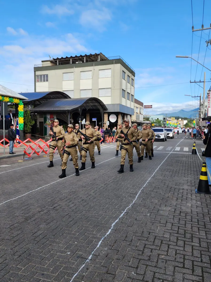 7 de Setembro: confira fotos do desfile em Nova Veneza