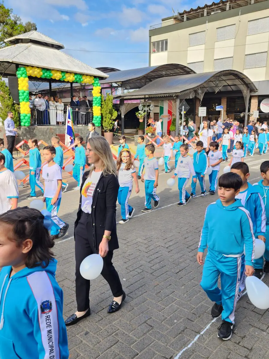 7 de Setembro: confira fotos do desfile em Nova Veneza