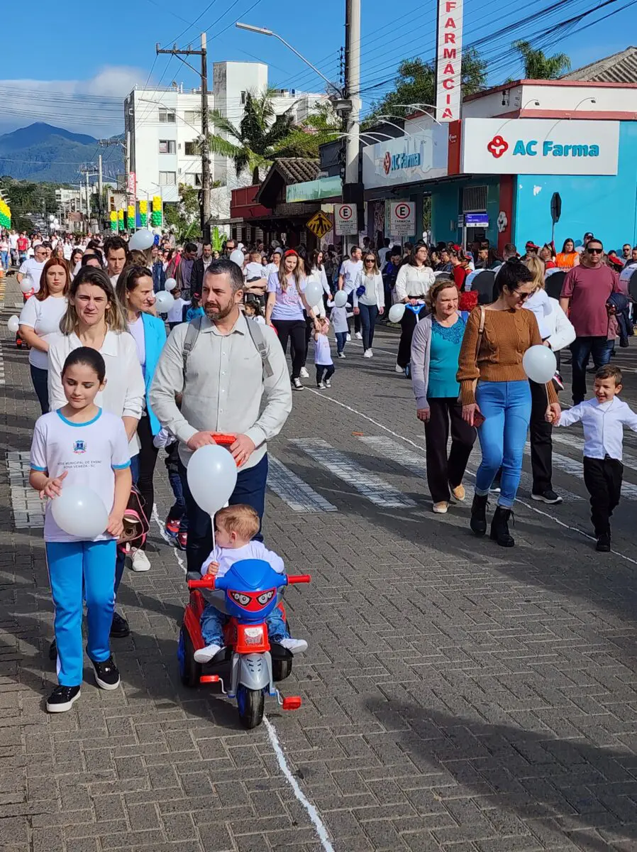 7 de Setembro: confira fotos do desfile em Nova Veneza