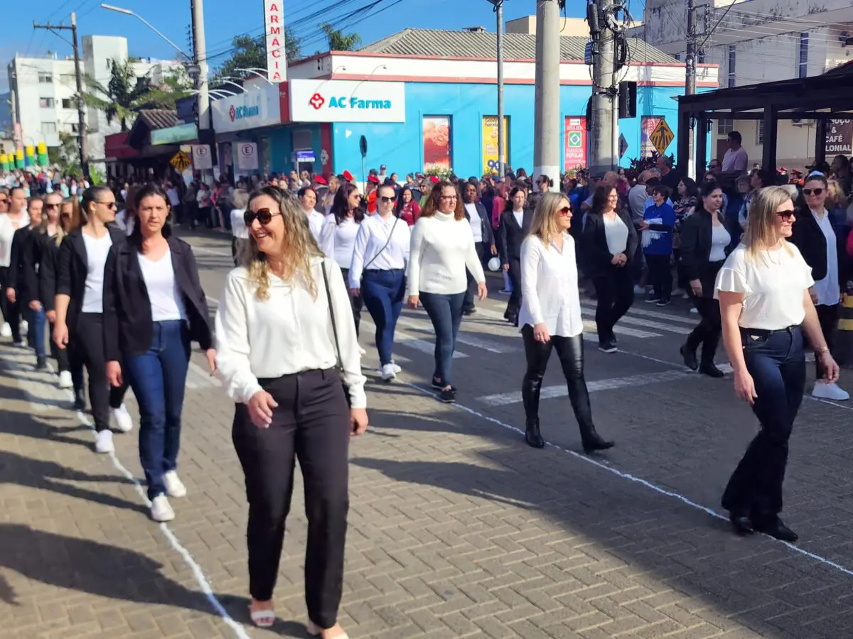 7 de Setembro: confira fotos do desfile em Nova Veneza