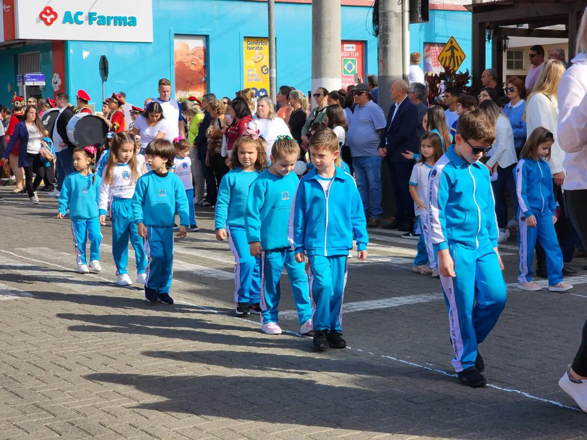 7 de Setembro: confira fotos do desfile em Nova Veneza