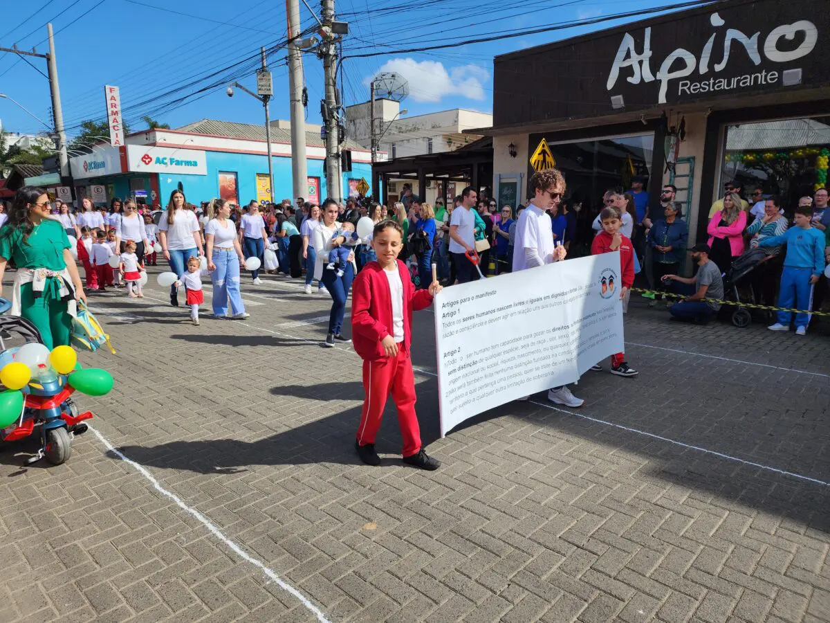 7 de Setembro: confira fotos do desfile em Nova Veneza