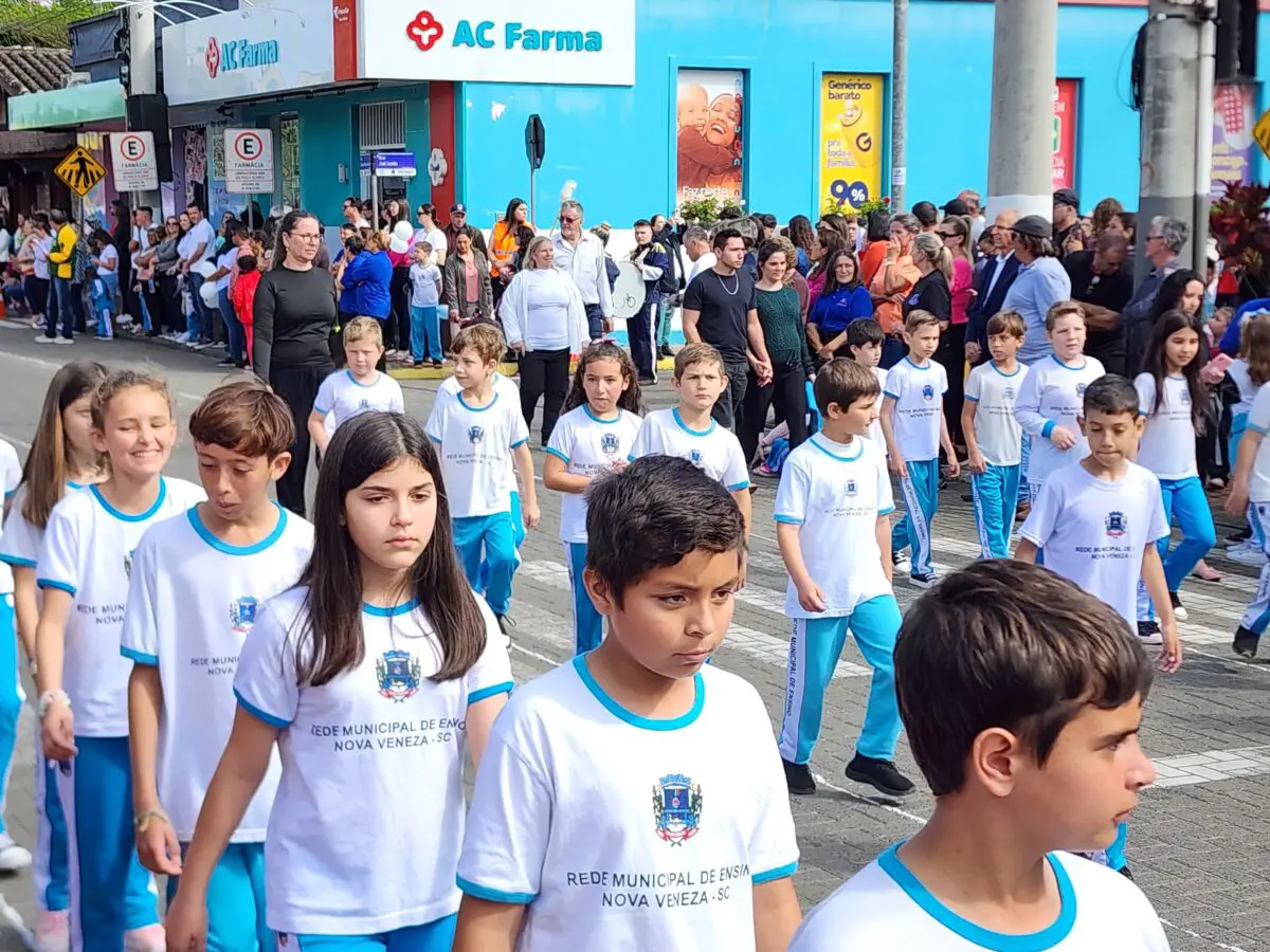 7 de Setembro: confira fotos do desfile em Nova Veneza