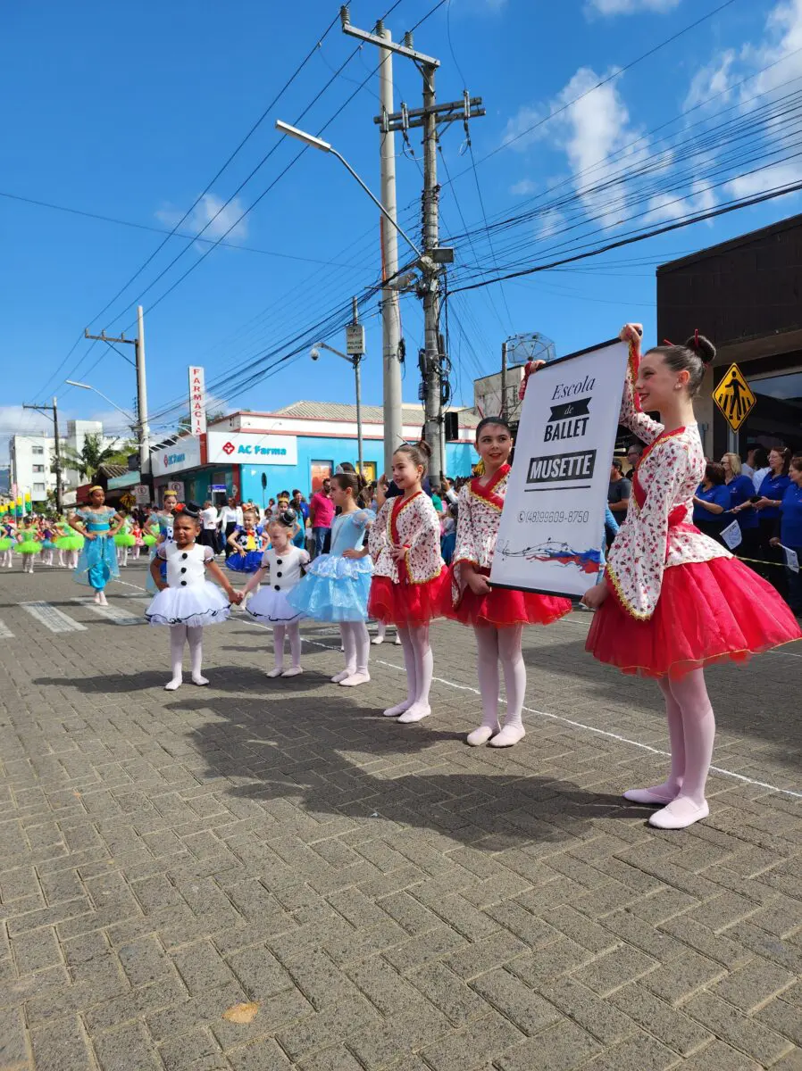 7 de Setembro: confira fotos do desfile em Nova Veneza