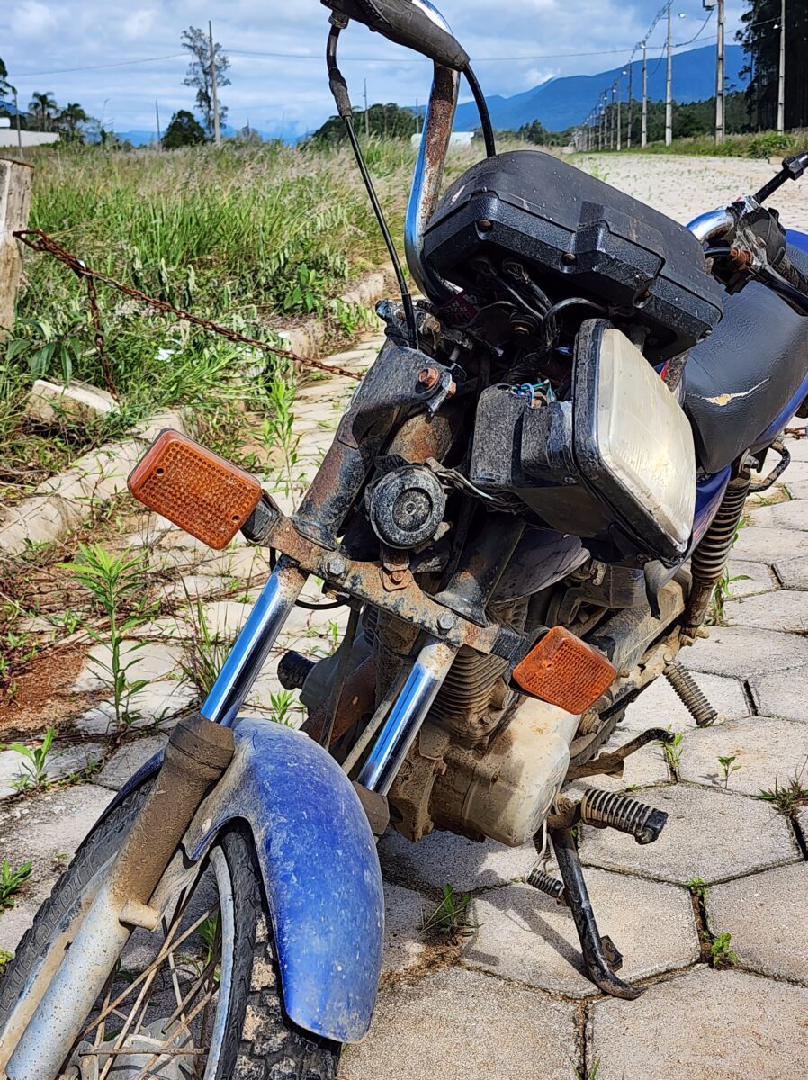 Idoso fica ferido após queda de moto no bairro Bortolotto 4 Idoso fica ferido após queda de moto no bairro Bortolotto