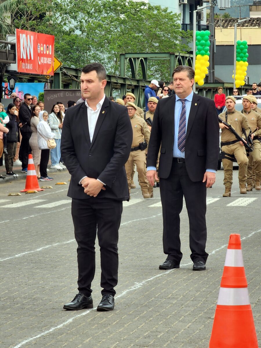 7 de Setembro: confira fotos do desfile cívico-militar em Nova Veneza