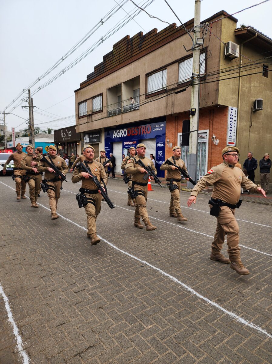 7 de Setembro: confira fotos do desfile cívico-militar em Nova Veneza