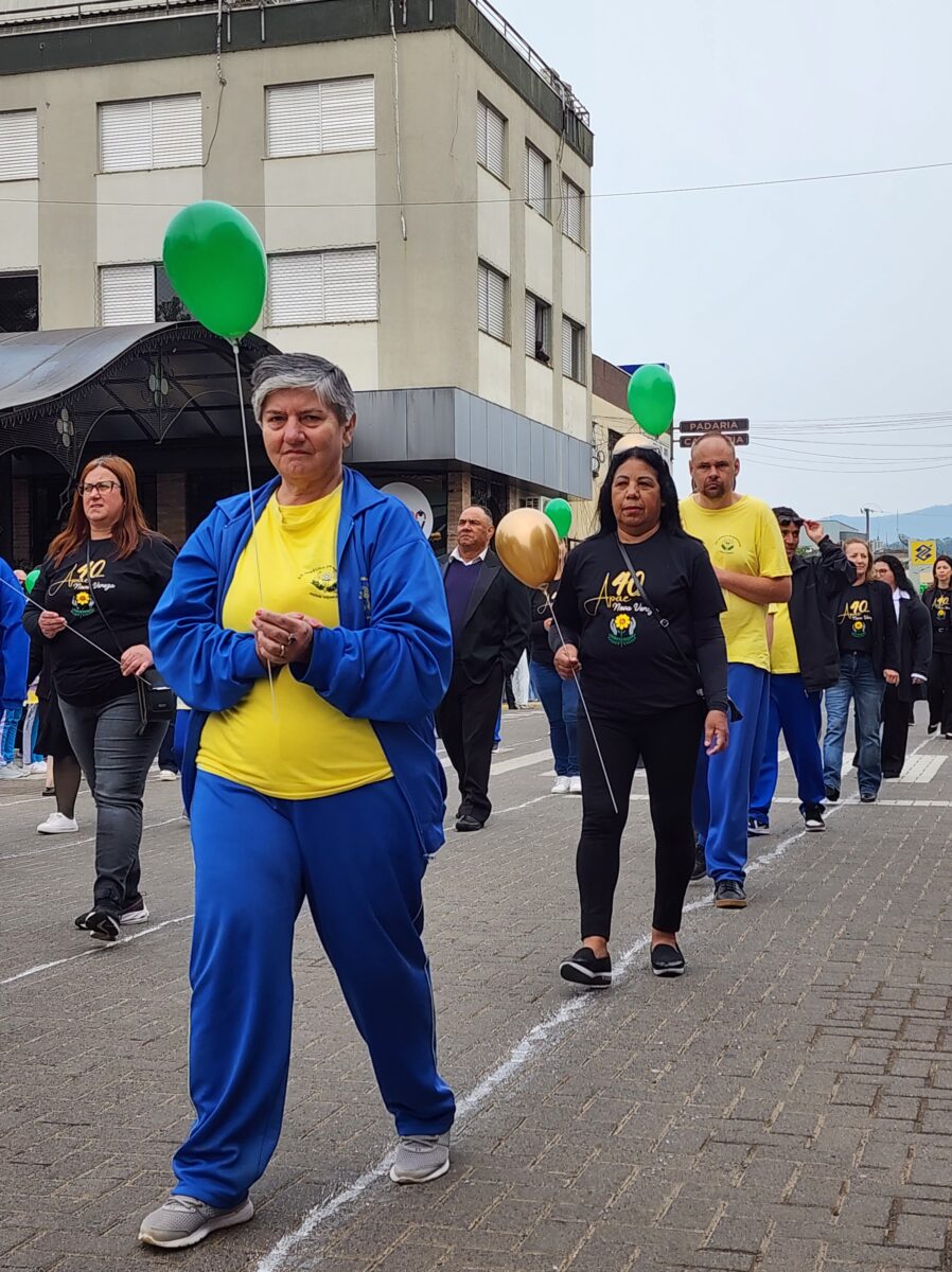 7 de Setembro: confira fotos do desfile cívico-militar em Nova Veneza
