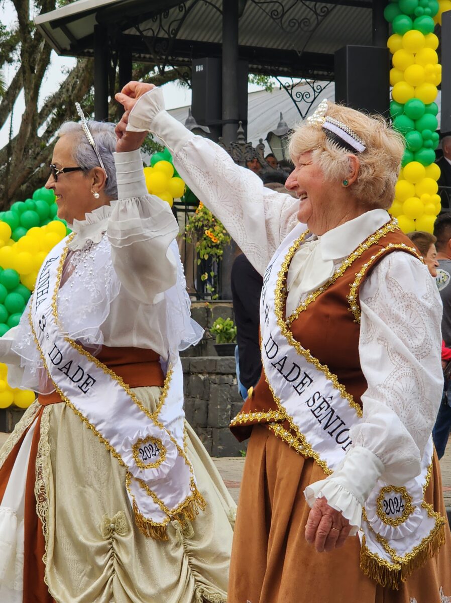 7 de Setembro: confira fotos do desfile cívico-militar em Nova Veneza