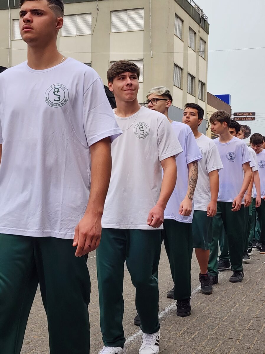 7 de Setembro: confira fotos do desfile cívico-militar em Nova Veneza